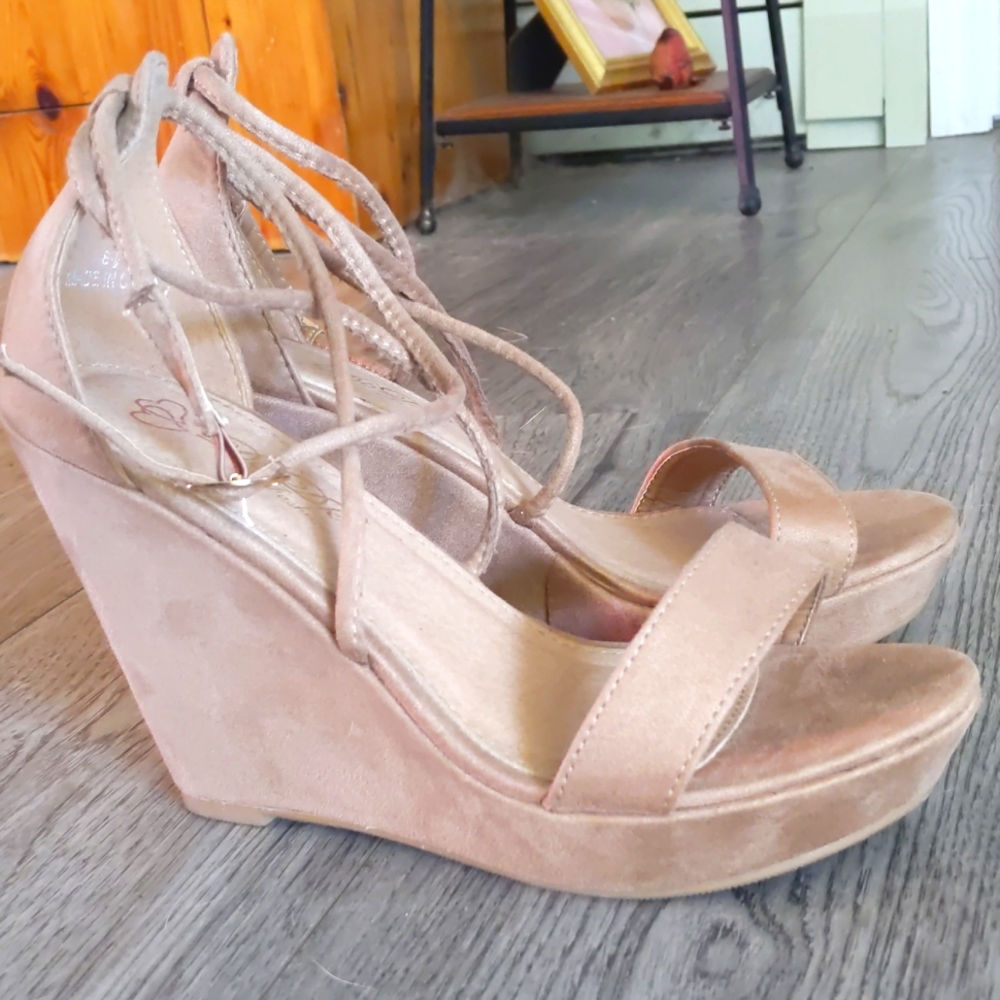 DbDk Fashion Wedge Heels - 8.5